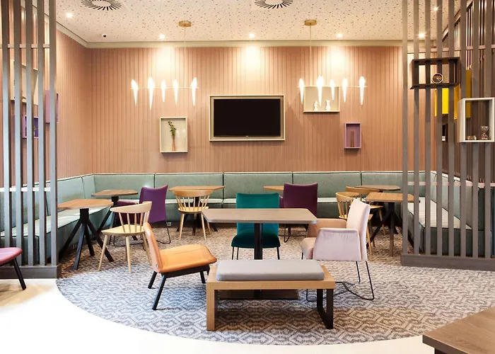 Hotel Hampton By Hilton Messe 3*