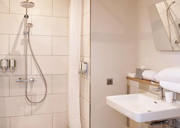 Hampton By Hilton Messe فندق 3*