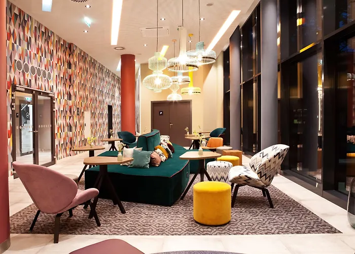 Hotel Hampton By Hilton Messe