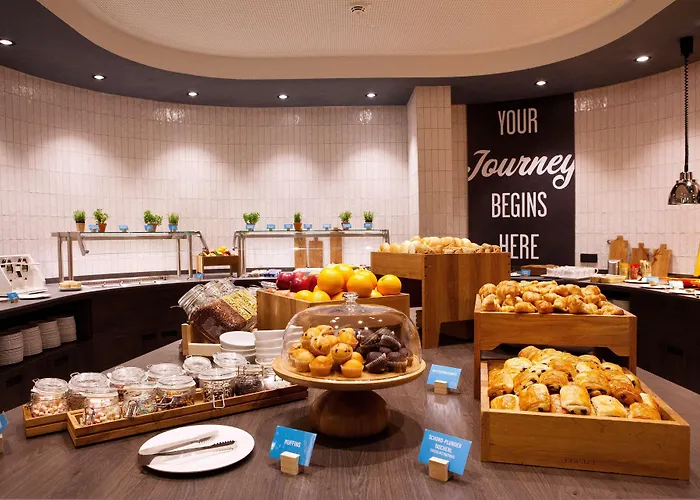Hotel Hampton By Hilton Messe