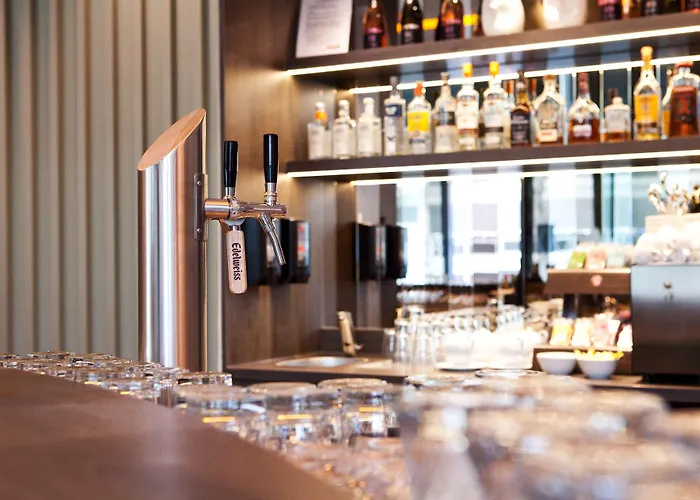 Hotel Hampton By Hilton Messe 3*