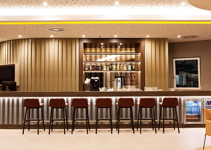Hotel Hampton By Hilton Messe